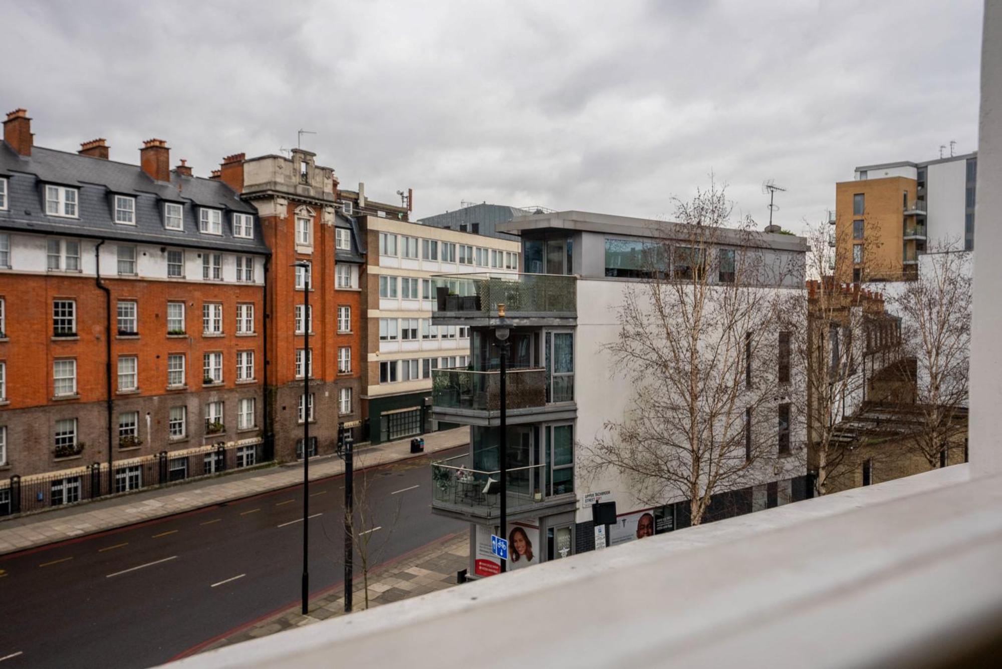 Appartement Stylish And Cozy Flats à Londres Extérieur photo